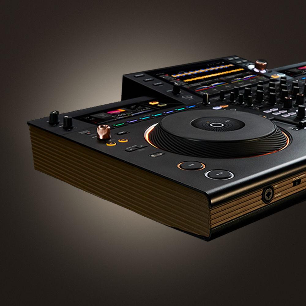 Consola Dj OPUS QUAD todo en Uno 4 Canales para Recordbox y Serato Pioneer Dj