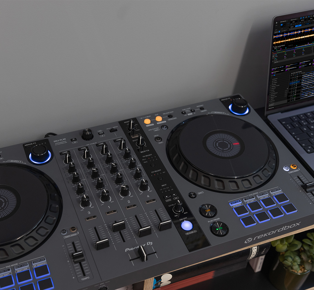 DDJ-FLX6-GT - マルチアプリ対応 4ch DJ コントローラー
