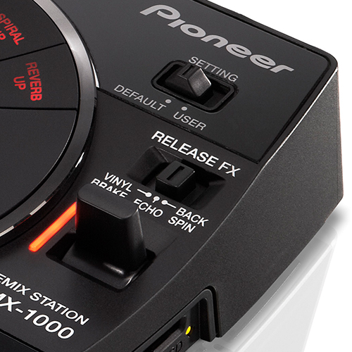 RMX-1000 Professional DJ effector & sampler (black) - Pioneer DJ