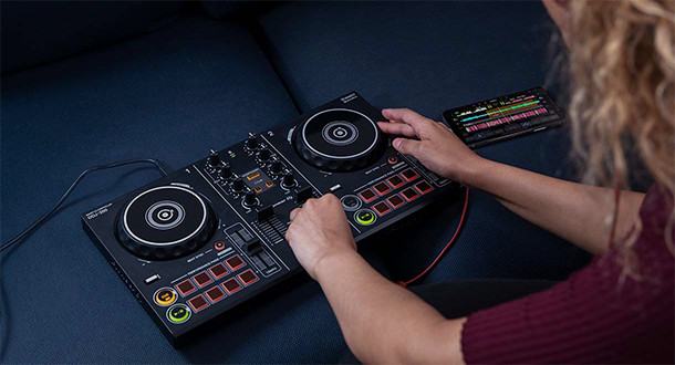 Smart DJ Controller DDJ-200