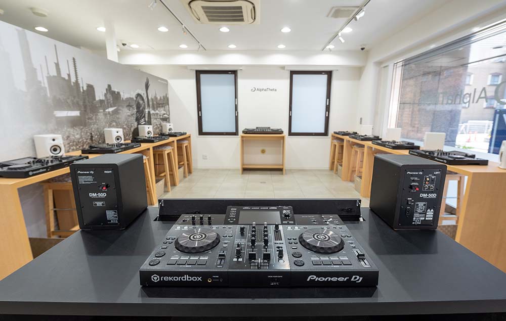 room1