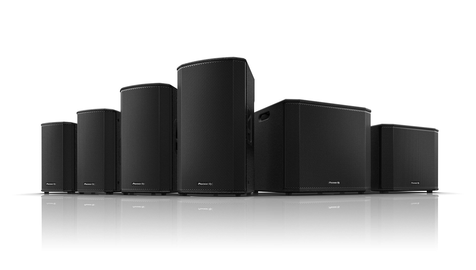 Versatile XPRSion: Introducing 4 new speakers in the popular